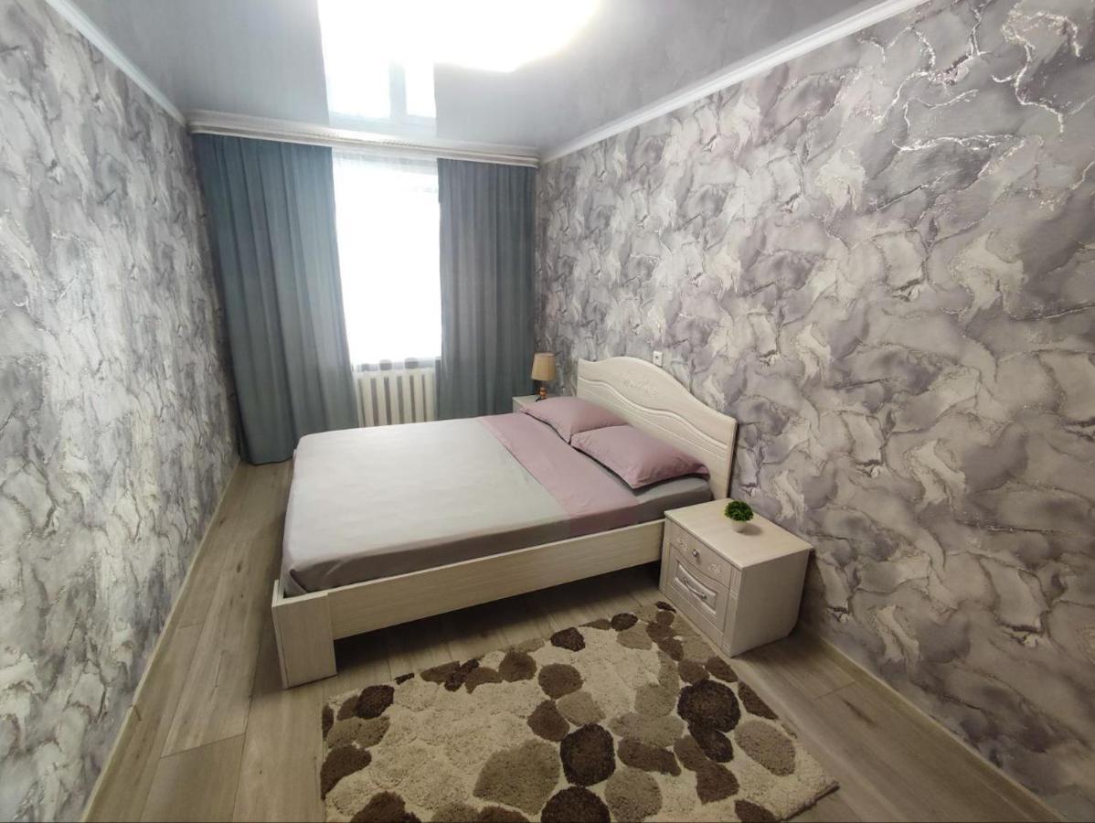 2-Х Комнатная Квартира В Центре На Ул.Бородина 107 Qostanaj Buitenkant foto