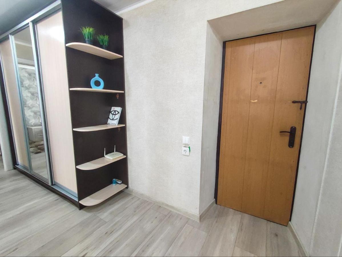 2-Х Комнатная Квартира В Центре На Ул.Бородина 107 Qostanaj Buitenkant foto